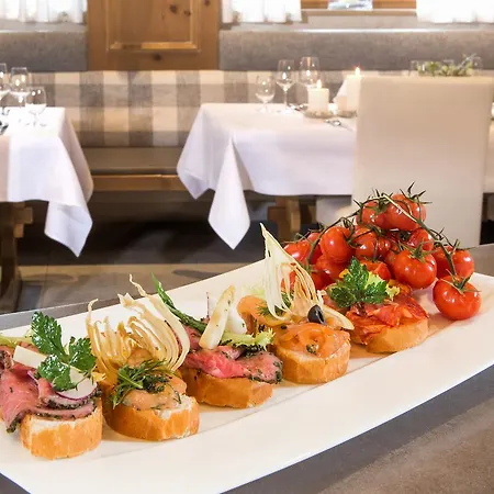 Hotel-restaurant Distlerhof Hotel 3*